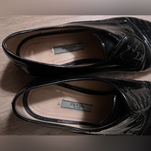 Prada Women’s Black Leather Oxford Dress Shoes Size 37.5 / 7.5 - Picture 4 of 13